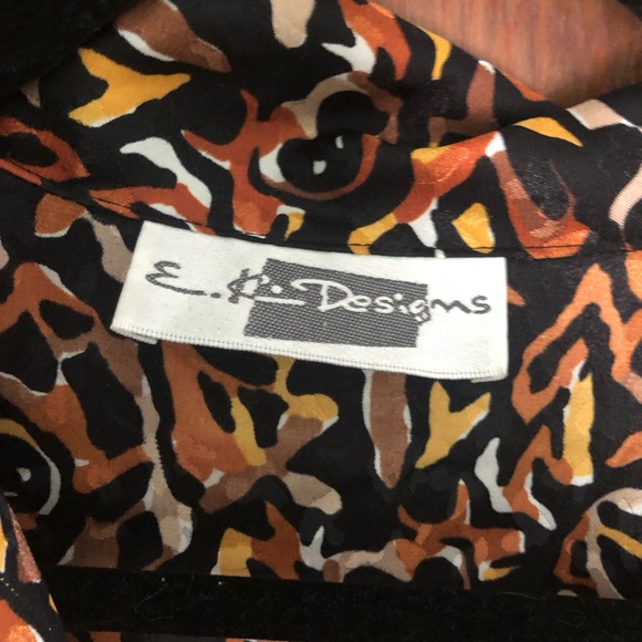 Vintage patterned button down - Picture 3 of 3